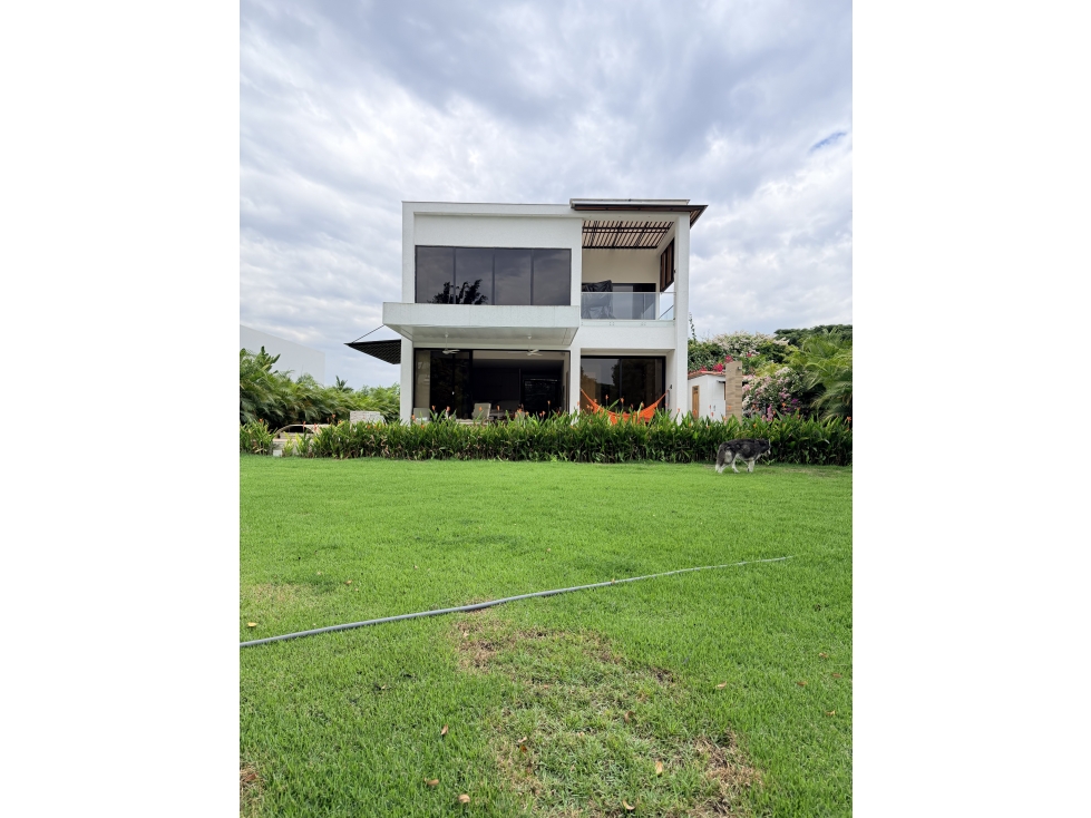 Venta o Alquiler Casa amueblada en Lake House Condominio Campestre — foto 2