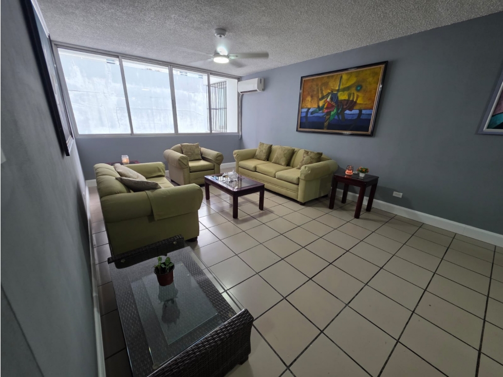 Alquiler: Apartamento Amoblado en PH Mar Plaza | Marbella | 120m²