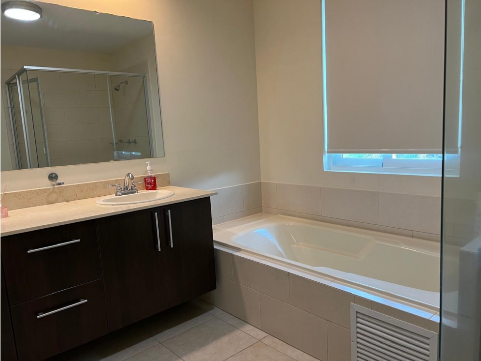 Alquiler: Apartamento Amoblado en Bijao Beach Club & Golf | 130m² - 3