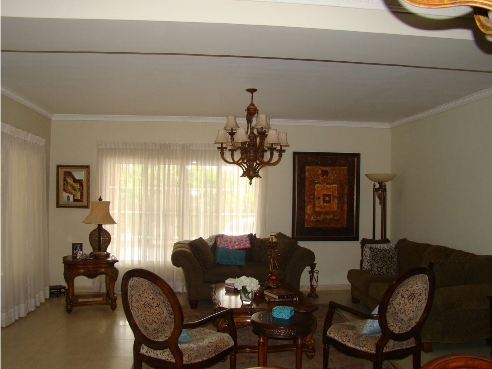 Venta: Exclusiva Residencia en Altos de Diablo | 605.25m² de Terreno — foto 4