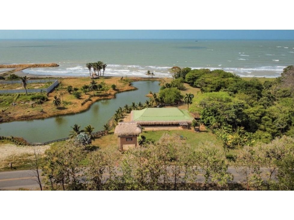Lote con playa privada - 2