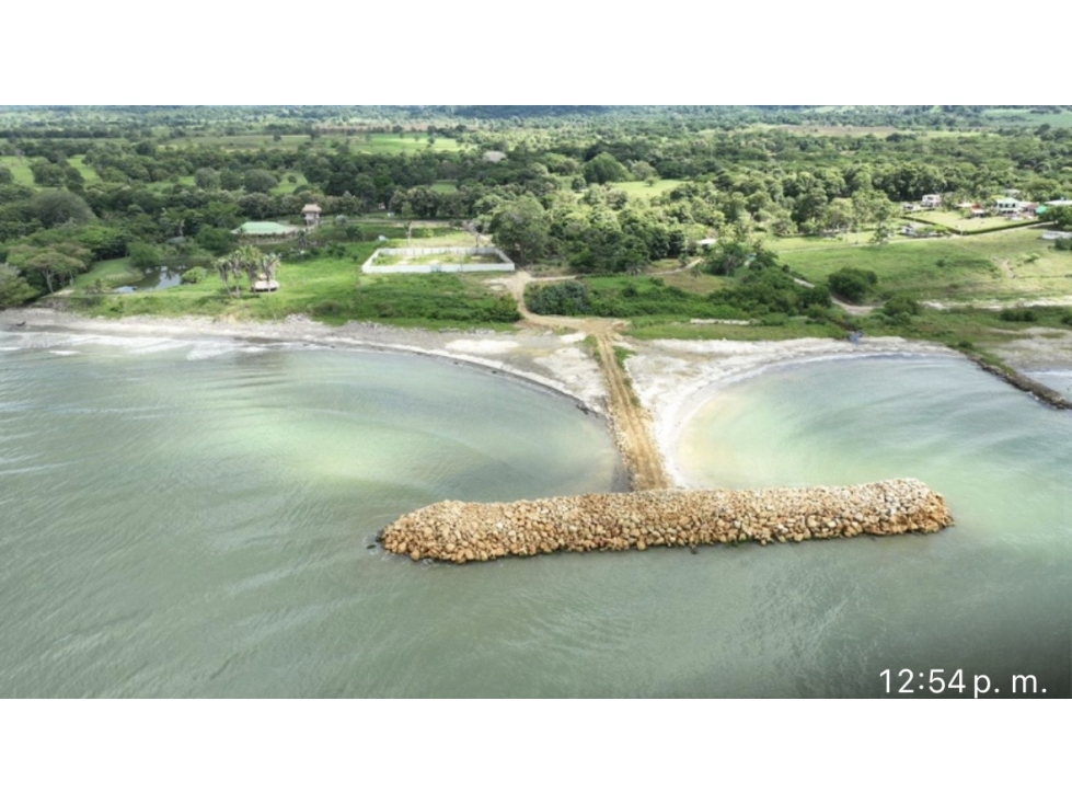 Lote con playa privada - 3