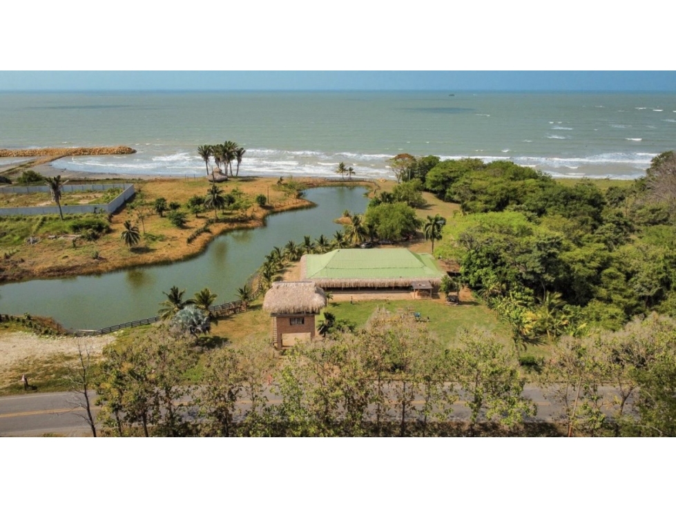 Lote con playa privada - 4