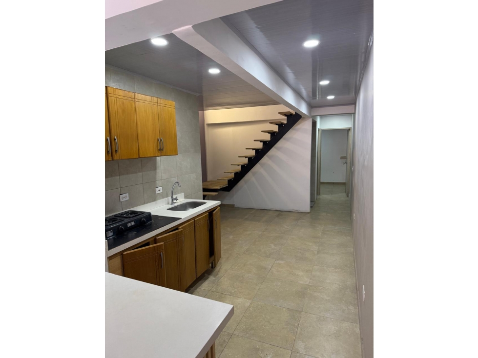 306 - Venta de Apartamento Duplex Sector Artex Itagüi. — foto 2