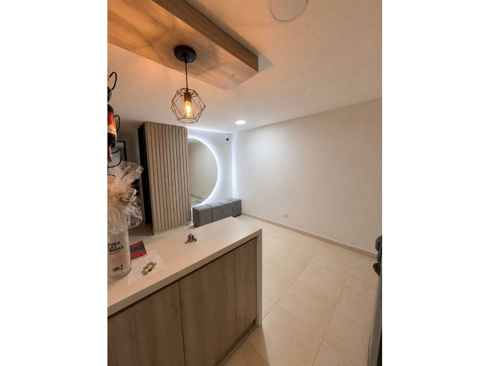 C63-Apartamento en unidad Itagüí(cerca al centro de la moda)