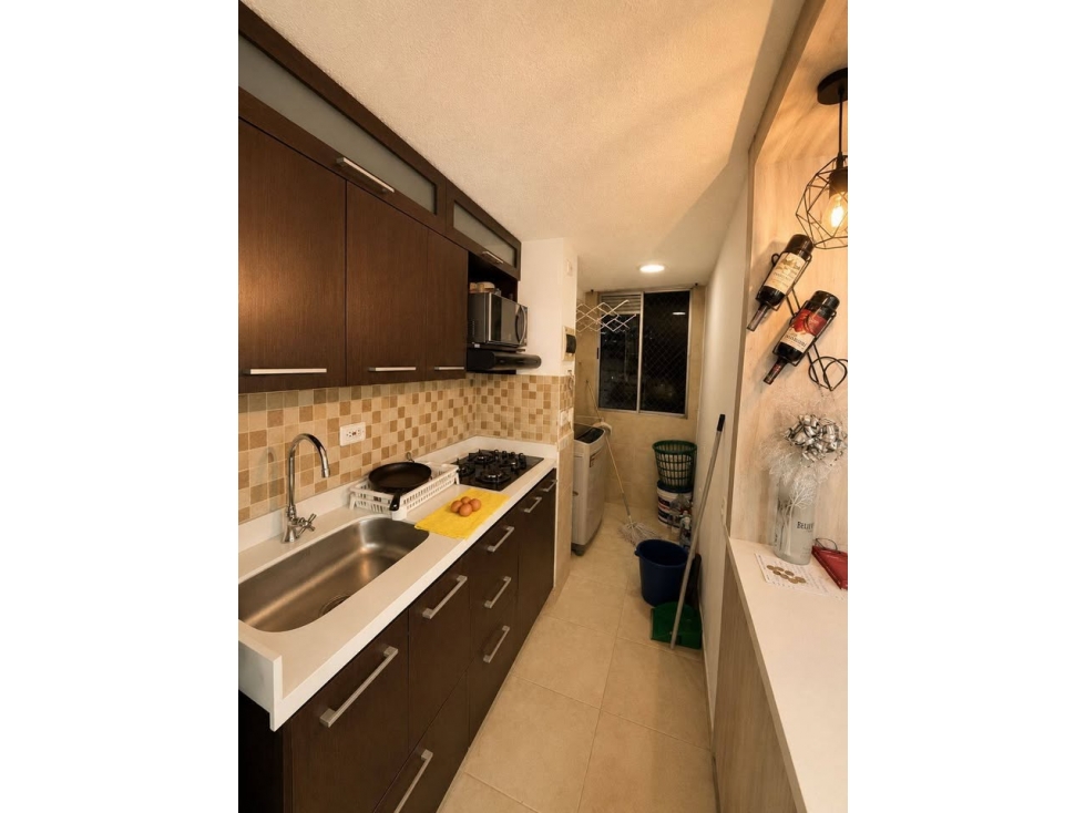 C63-Apartamento en unidad Itagüí(cerca al centro de la moda) — foto 2