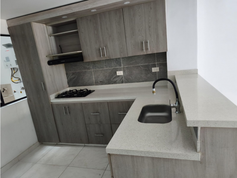 322-Venta de Casa + Apartaestudio en San Gabriel Itagüi — foto 2