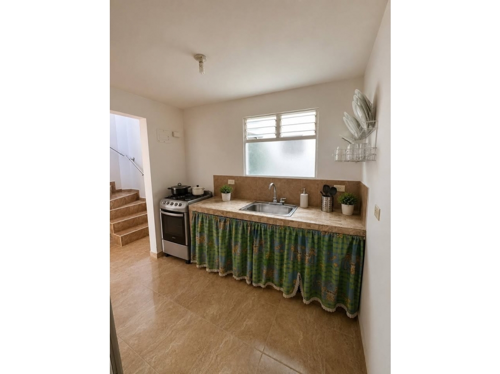249 - Venta de Casa Unifamiliar Cerca al Sena de Calatrava