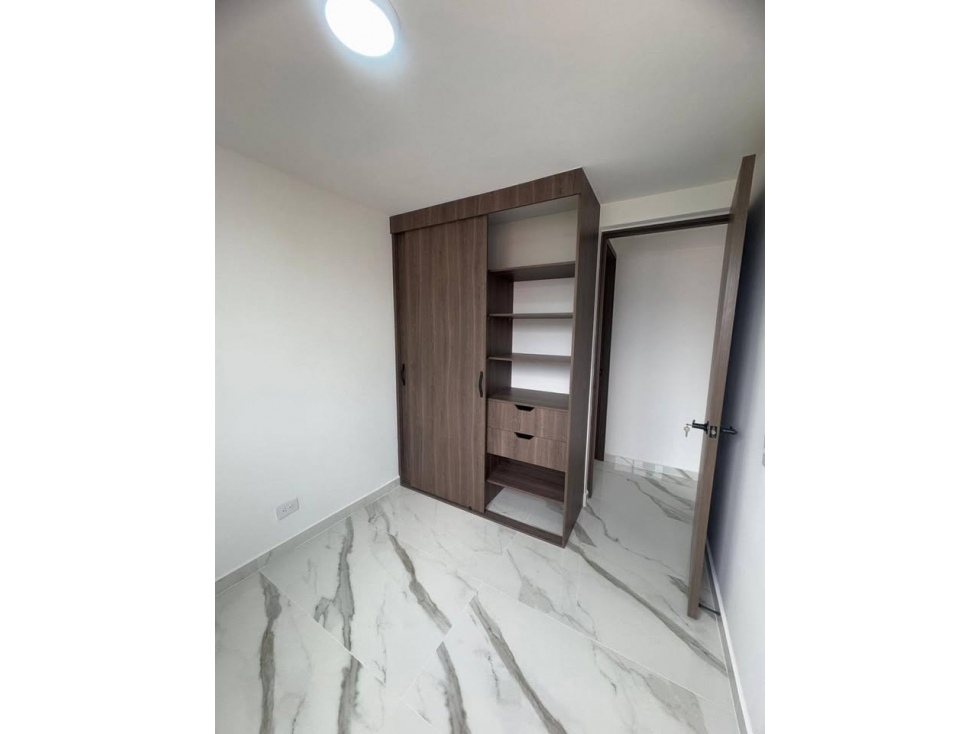 288 -Venta de Apartamento en el Guayabo Itagüí — foto 4