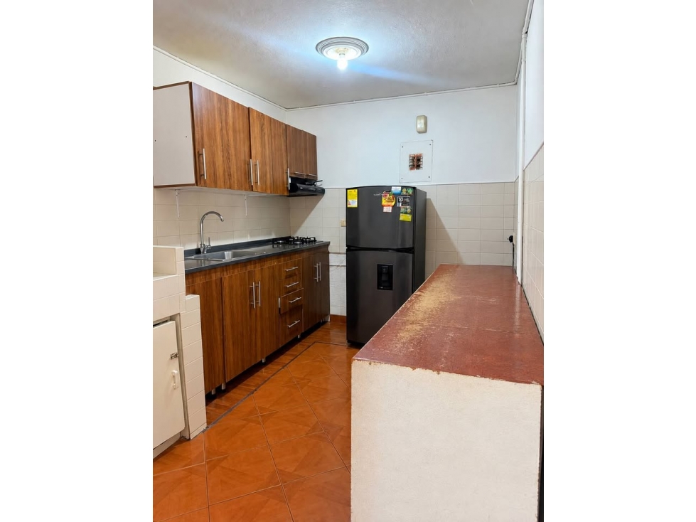 C122 - Venta de Apartamento en Boston Medellín. Proindiviso
