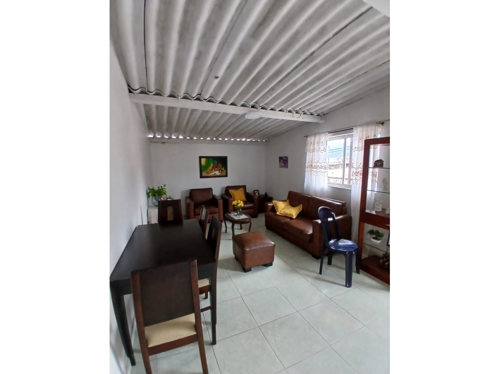 C139-Venta de Casa en Triana Itagüi con Terraza — foto 2