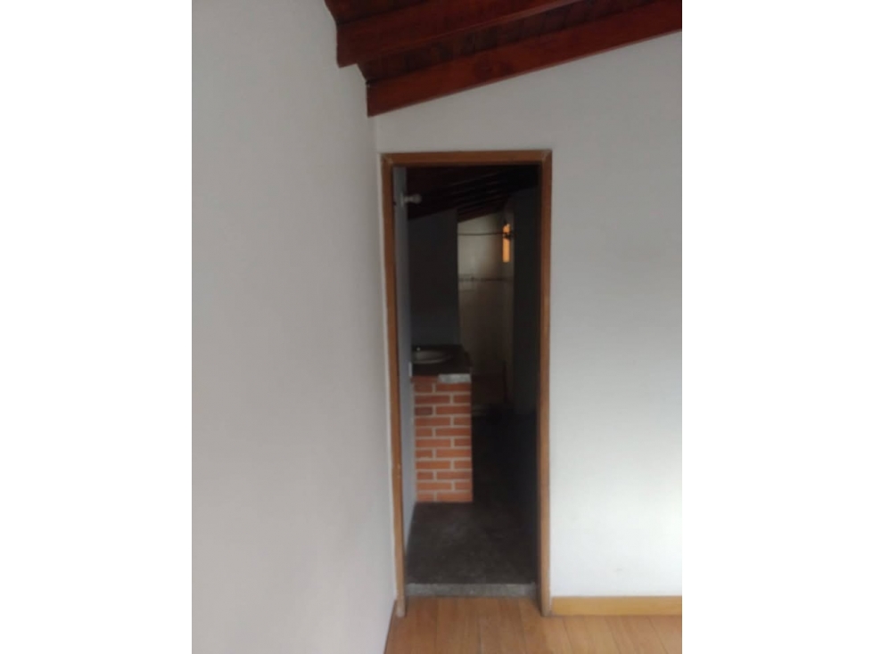 298 - Venta de Apartamento Sector Yarumito Itagüí — foto 5