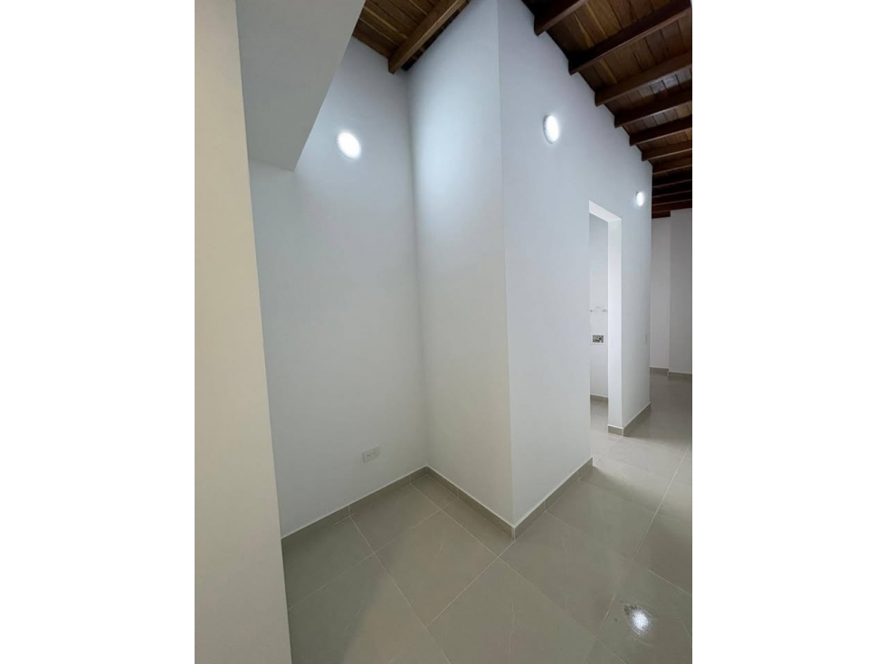 C11 - Venta de Apartamento Dúplex Las Mercedes Itagüí — foto 2
