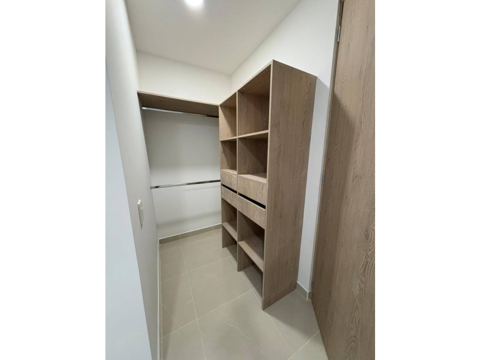C12 - Venta de Apartamento en Las Mercedes Itagüí — foto 6