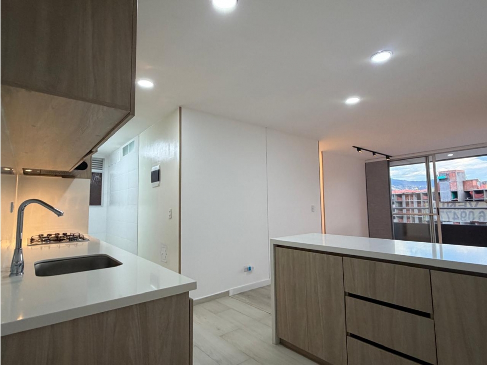 313-Venta de Apartamento en Guayabal Medellin — foto 3
