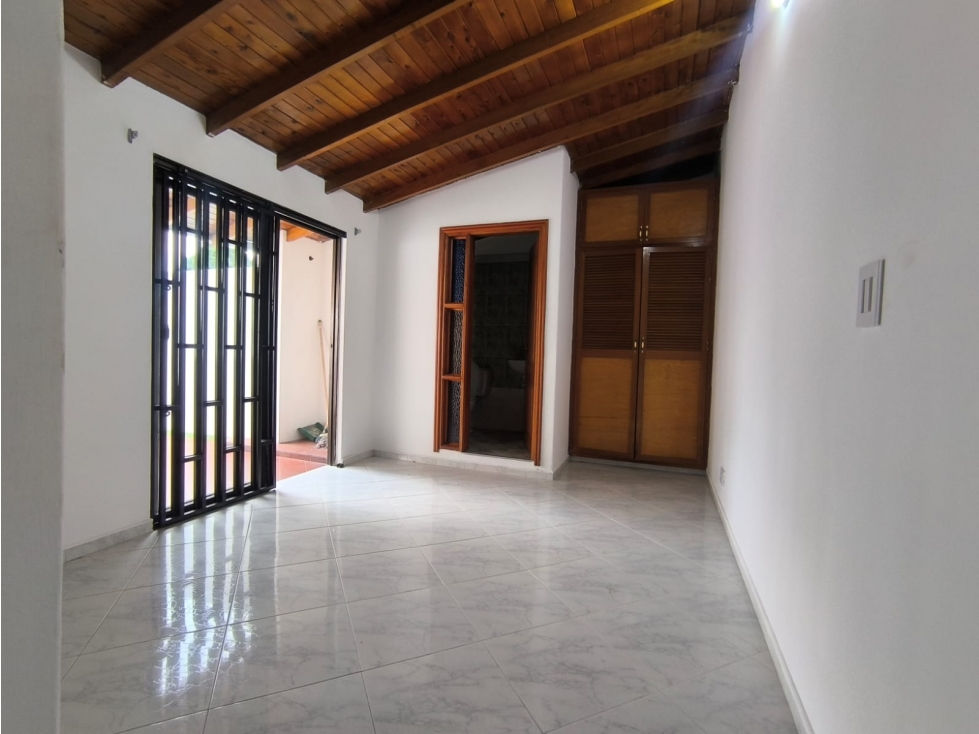 C120 - Venta de Apartamento Duplex en Caldas - 6