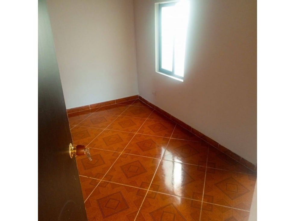 296 - Venta de Apartamento en Aragon San Antonio de Prado — foto 4