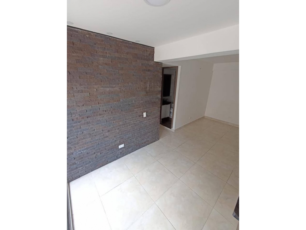 207 - San Gabriel- Itagüí — foto 3