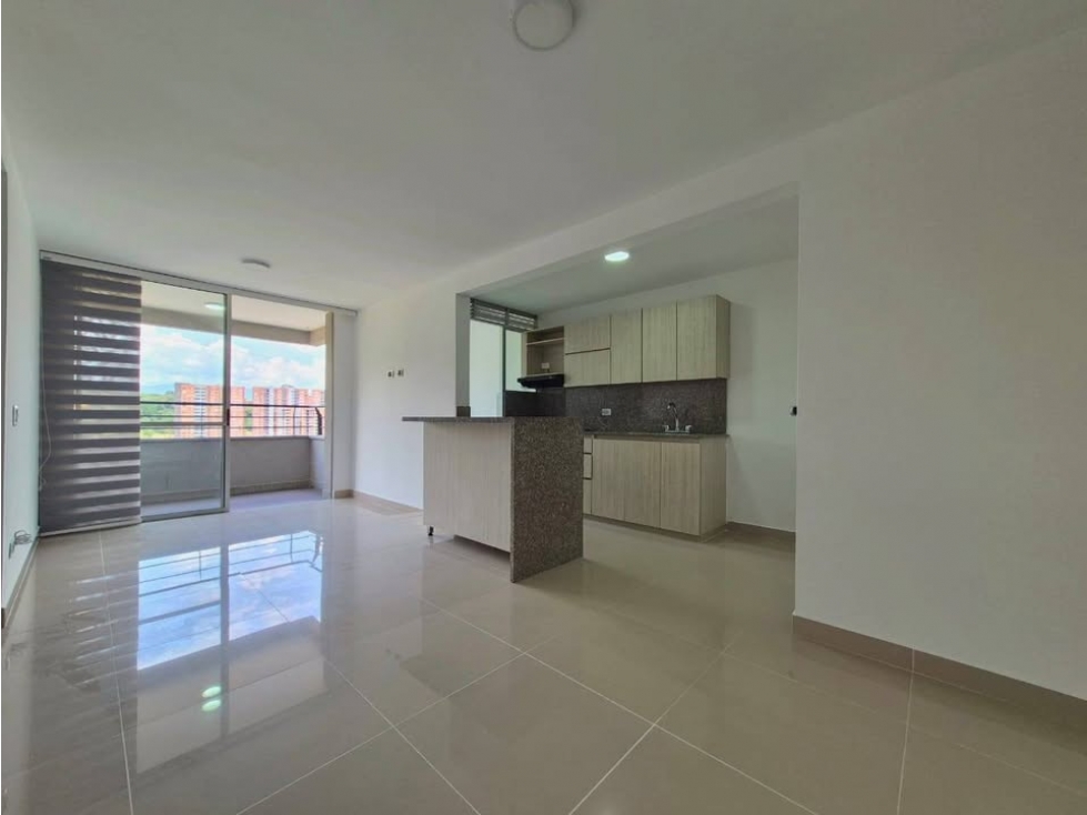C121 - Venta de Apartamento Sector las Chimeneas — foto 2