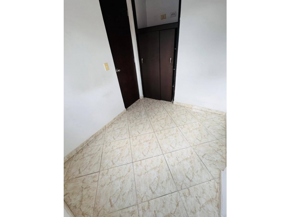 209 - Las Mercedes Itagüi — foto 4