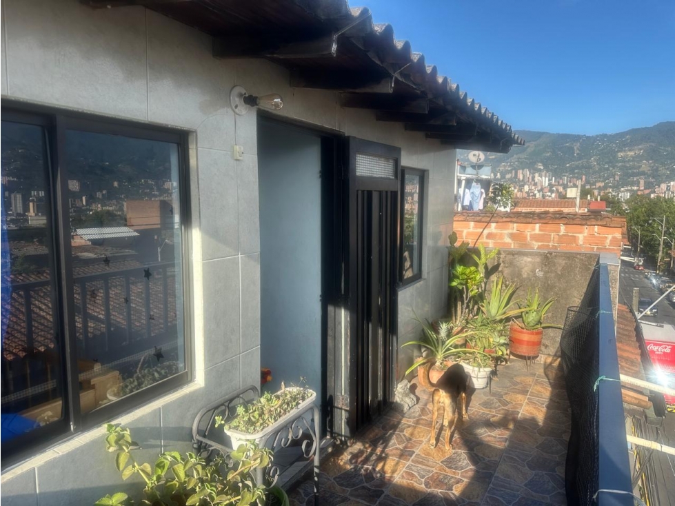 316-Venta de Apartamento en Calatrava Sobre la Vía Principal. — foto 6