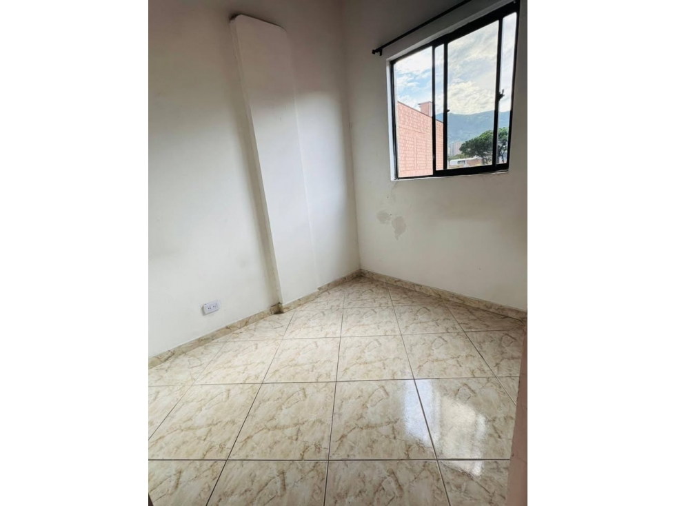 209 - Las Mercedes Itagüi — foto 5