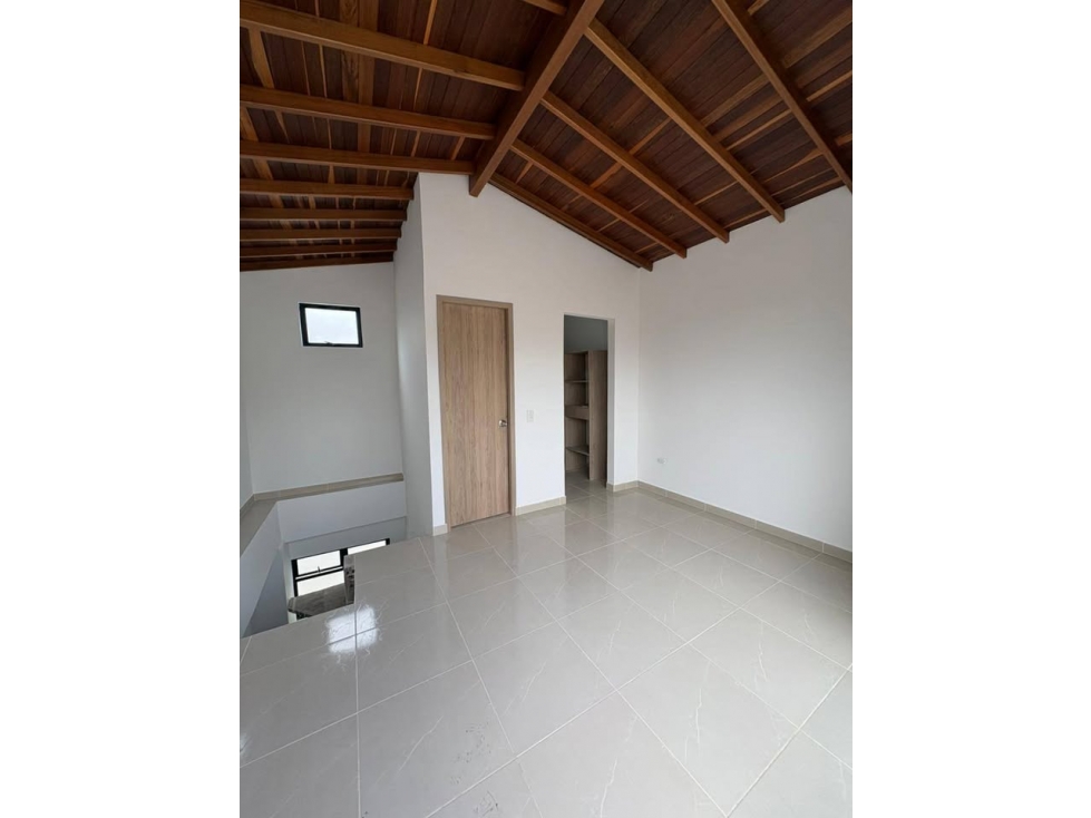 C11 - Venta de Apartamento Dúplex Las Mercedes Itagüí — foto 6