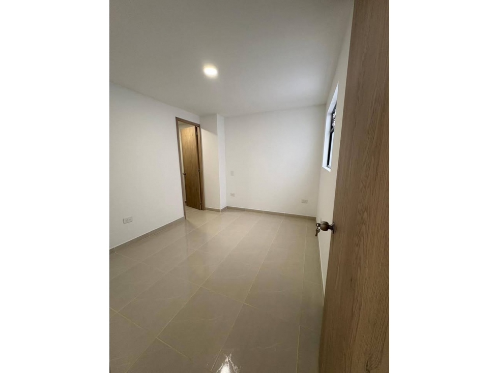 C12 - Venta de Apartamento en Las Mercedes Itagüí — foto 5