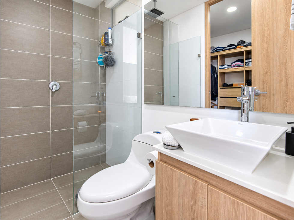 Moderno Apartamento en exclusiva unidad de la Loma del Escobero — foto 5