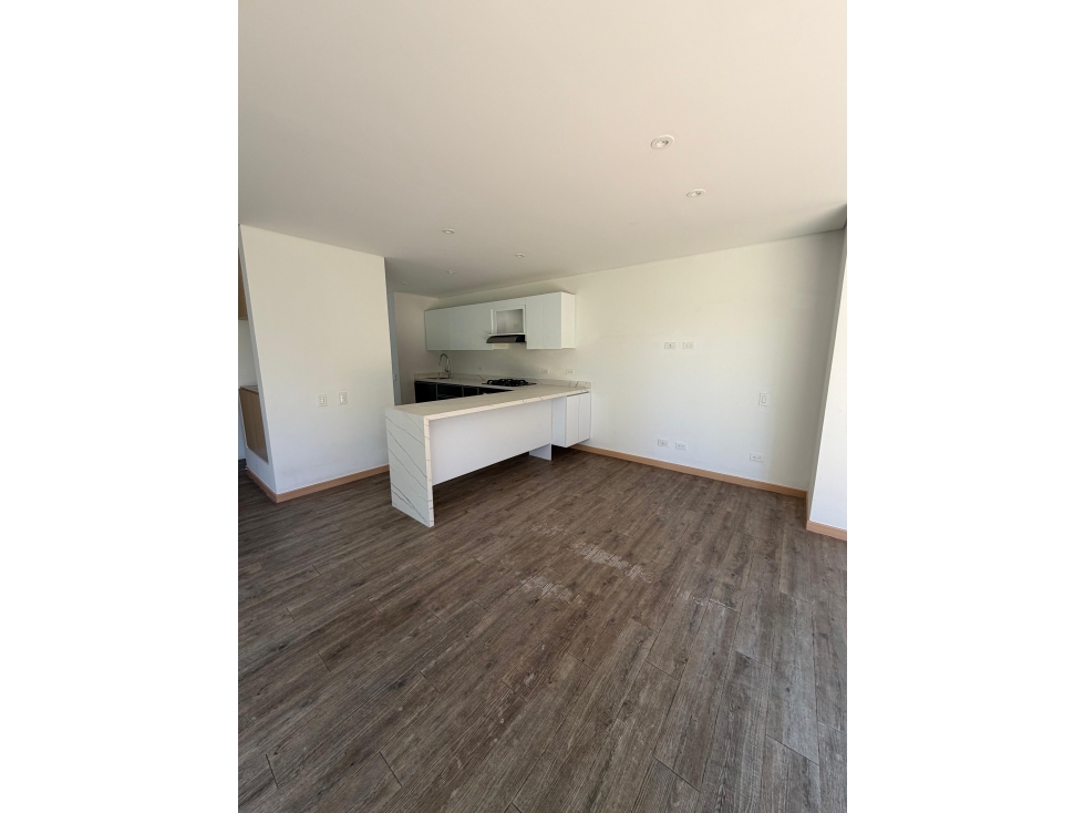 Venta y Alquiler de casa en unidad cerrada Rionegro — foto 2
