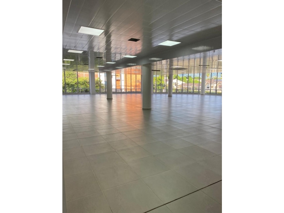 Local Comercial en Arriendo en Punta del Este - Neiva - 1