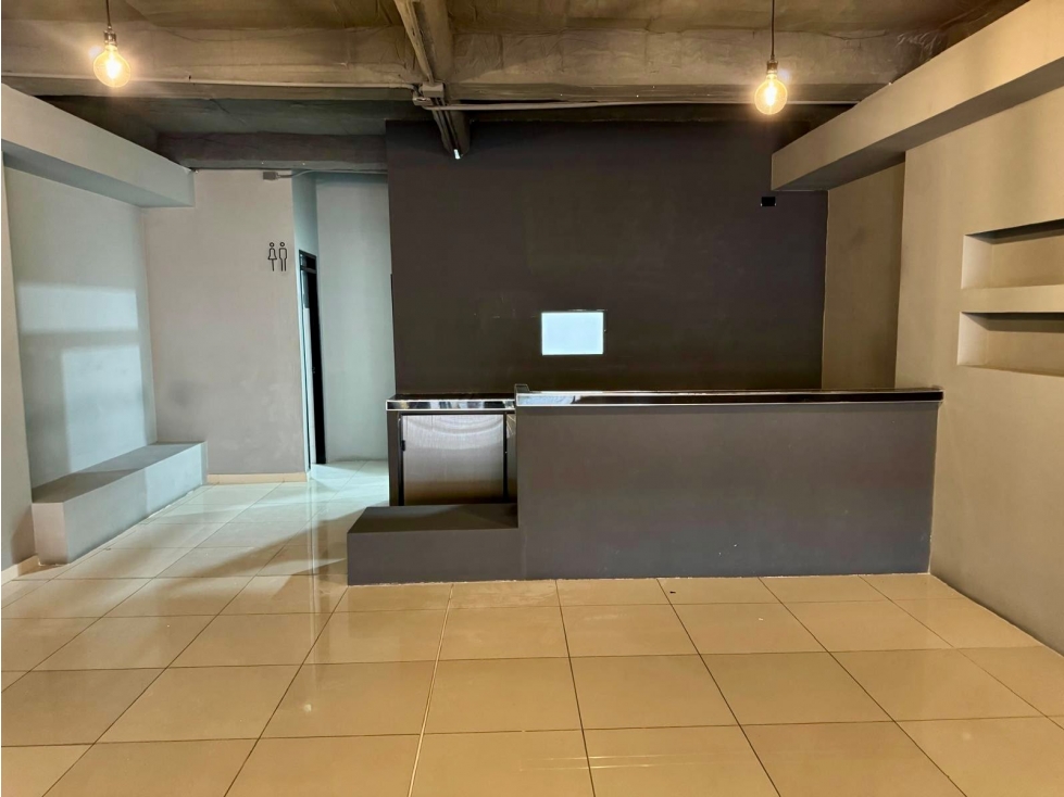 Local Comercial en arriendo Las Brisas - 4