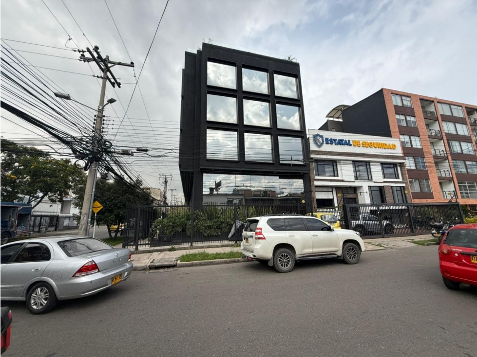 Edificio en venta La Castellana Barrios Unidos — foto 6
