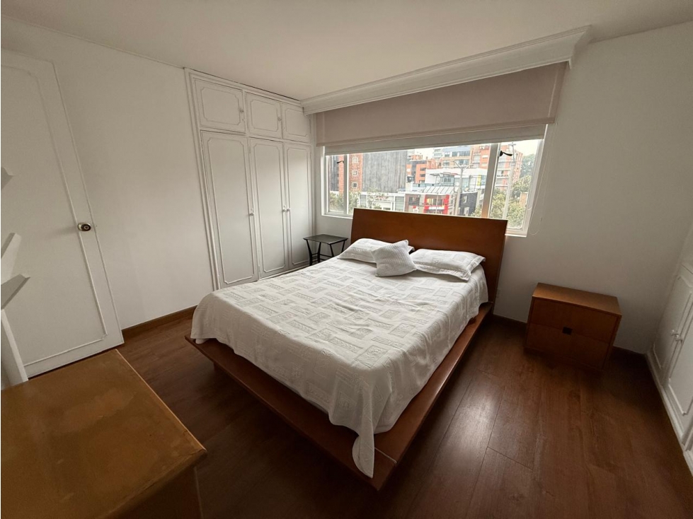 Apartamento en arriendo Santa Barbara Central — foto 5