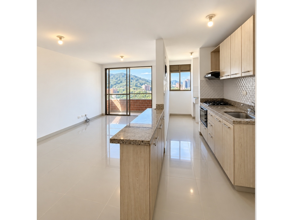 Apartamento en Venta, 72 m², balcón y excelente vista - Sabaneta — foto 4