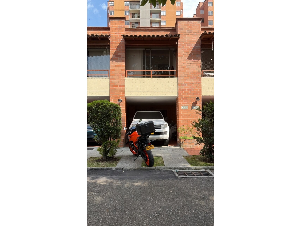CASA EN VENTA EN UNIDAD CERRADA ENVIGADO (CAMINO VERDE) — foto 5