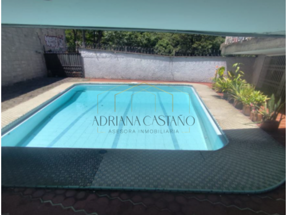 Venta de casa-lote en la Aguacatala, para desarrollo comercial - 6