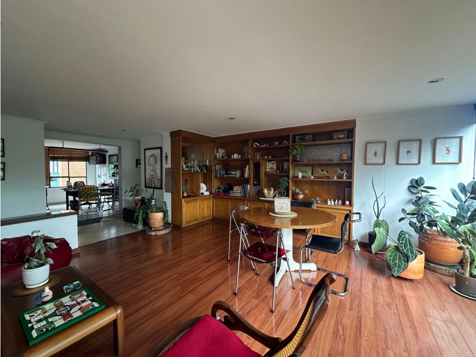 Venta de apartamento en El Poblado, sector plano Club Campestre — foto 2