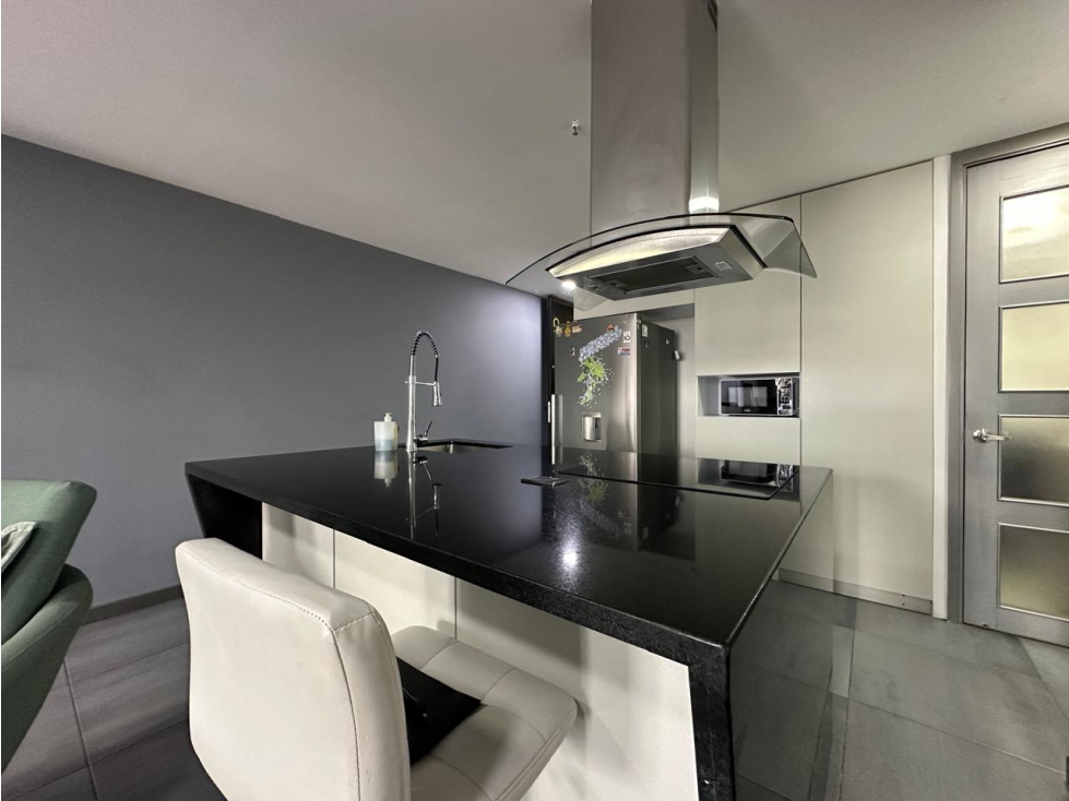 Venta de Apartaestudio con licencia Rentas cortas Laureles Medellín — foto 2