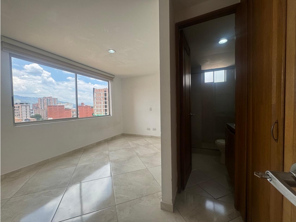 Venta de apartamento en Sabaneta, sector Aves María — foto 5