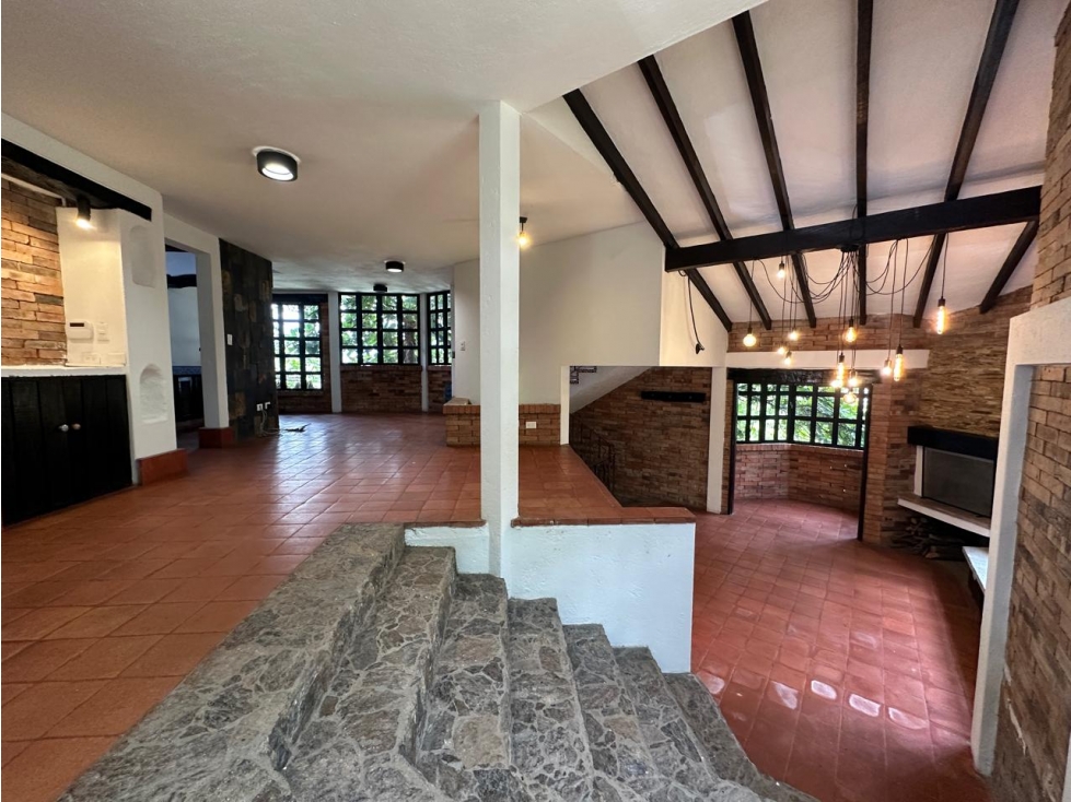 Venta de casa INDEPENDIENTE en Envigado, El Chinguí No.1