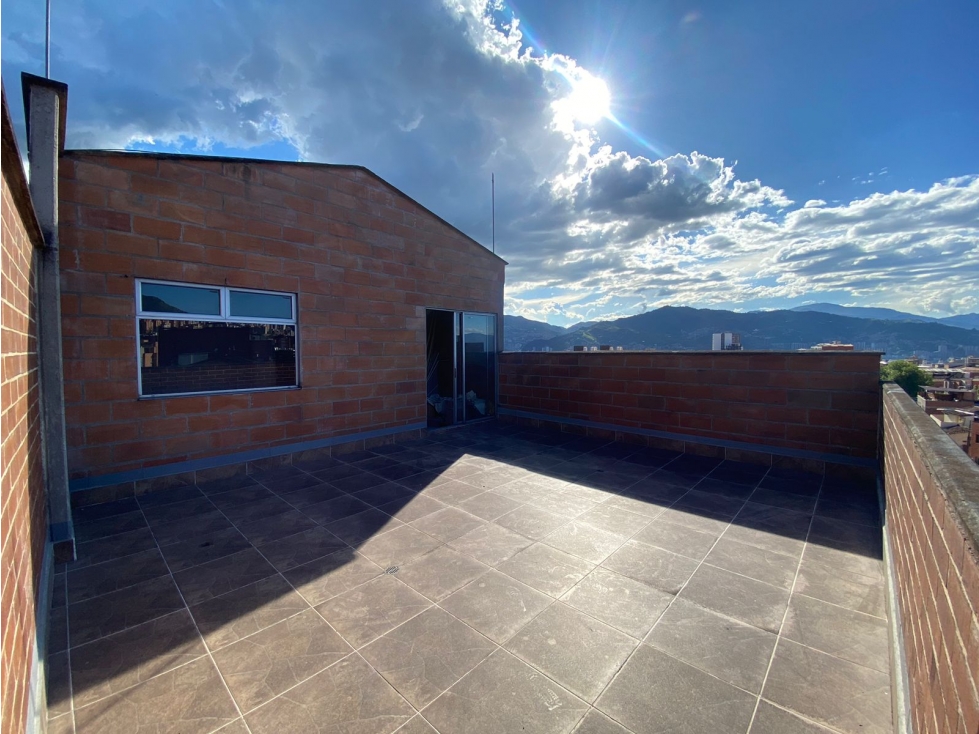 Edificio en venta en Envigado, Barrio San José — foto 4