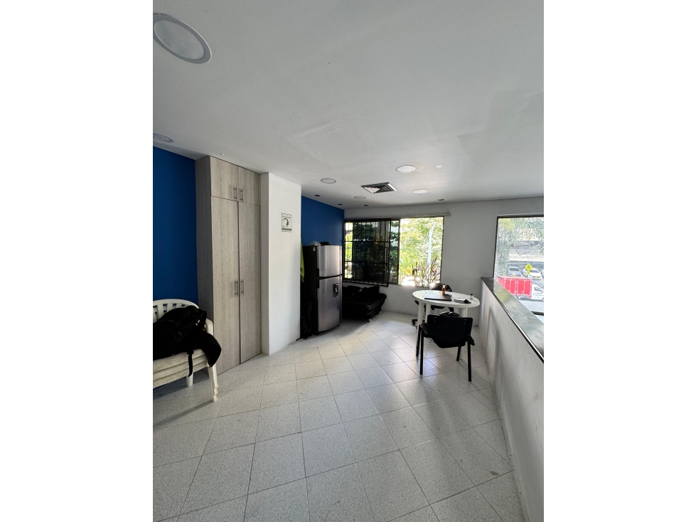 Venta de local con excelente visibilidad en El Poblado — foto 4