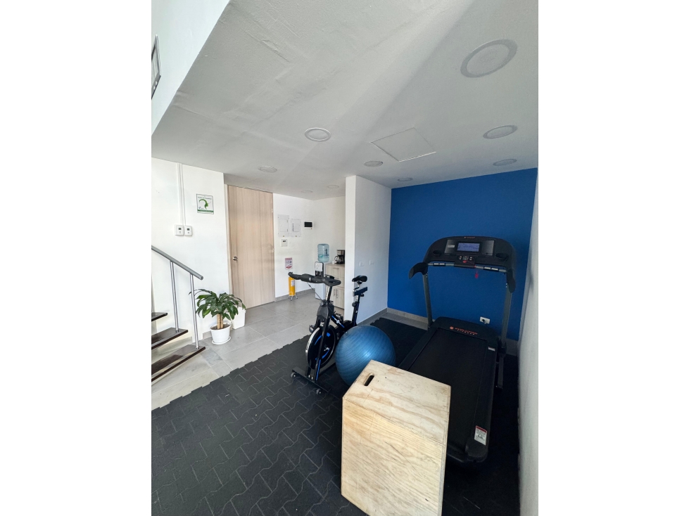 Venta de local con excelente visibilidad en El Poblado — foto 5