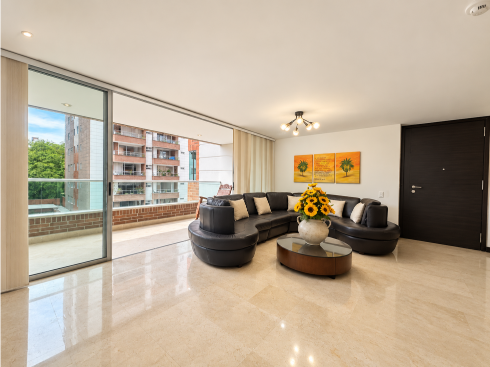 Venta de apartamento en Zúñiga, Envigado, excelente ubicación y área — foto 2