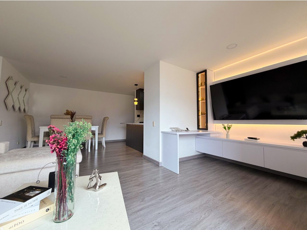 Venta de Apartamento Loma de San Jose Parte Baja Sabaneta — foto 5