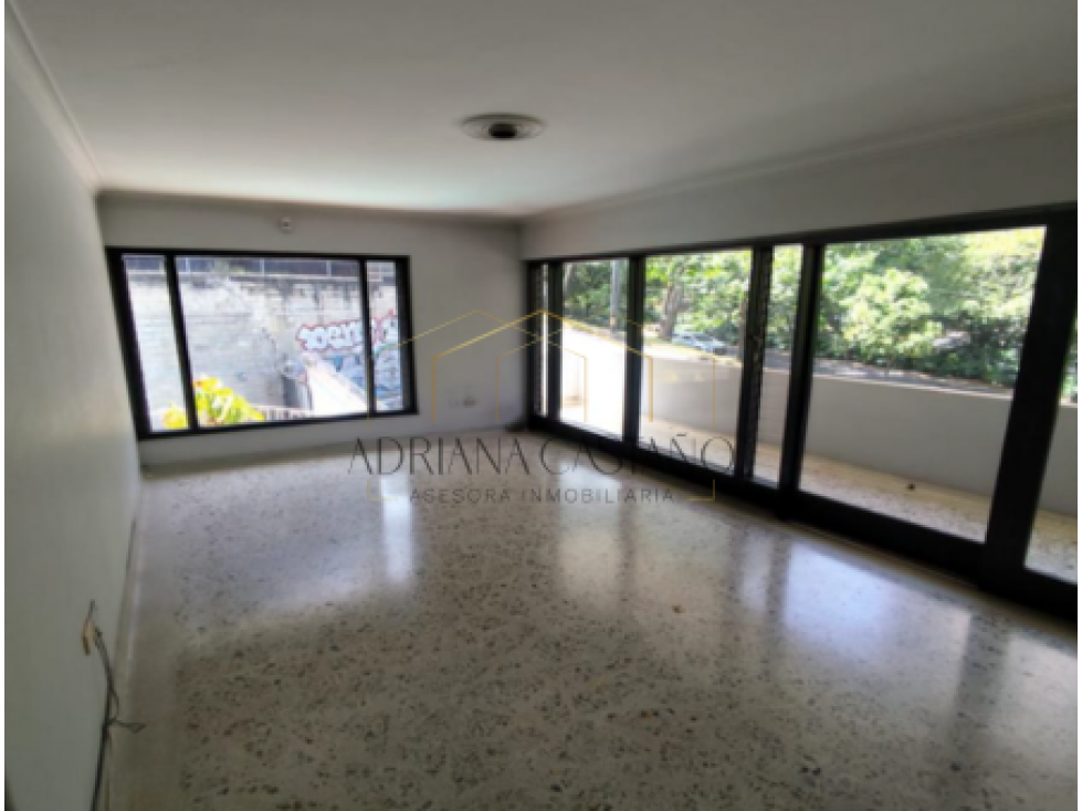 Venta de casa-lote en la Aguacatala, para desarrollo comercial - 4