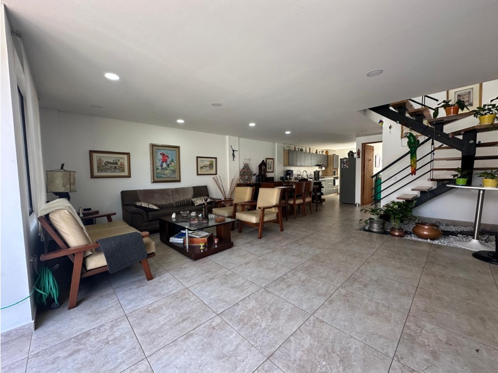 Venta de casa en la ceja, unidad abierta, dos niveles