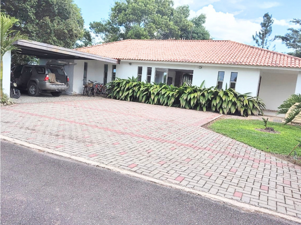 BRO venta de casa campestre AMOBLADA en Cumaral - 1