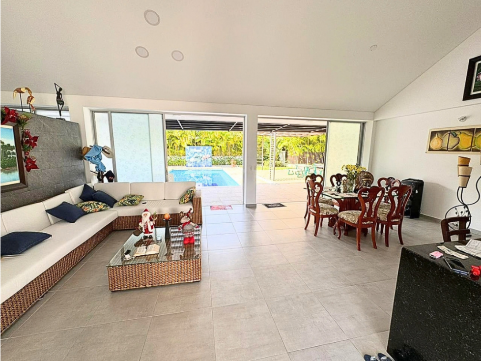 UPL venta de casa en Condominio Palma Real - 2